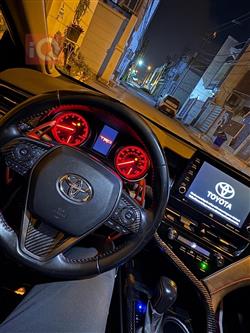 تۆیۆتا کامری